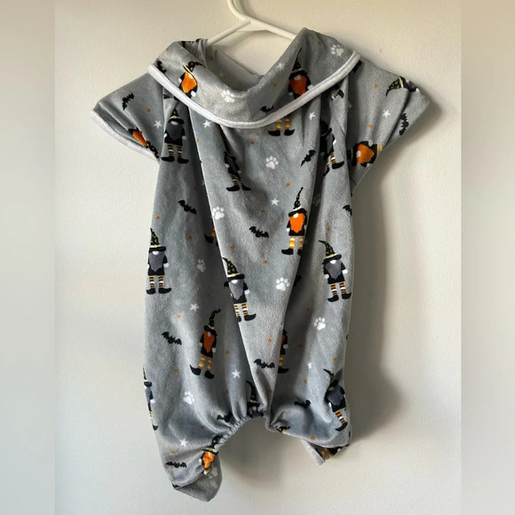 Berkshire Pet Collection Halloween Outfit - Picture 1 of 4